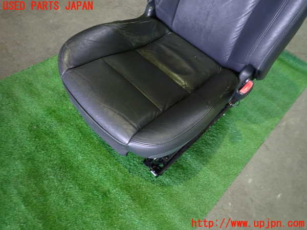 1UPJ-33847035]ボルボ・C30(MB4204S)運転席シート 中古_m0003.jpg