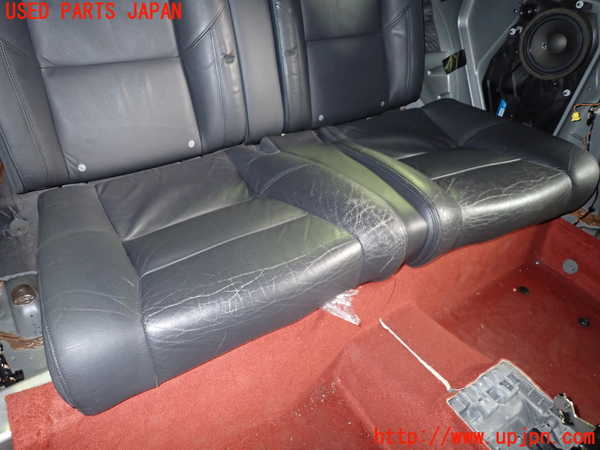 1UPJ-33847385]ボルボ・C30(MB4204S)リアシート 中古_m0003.jpg