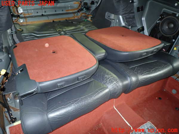 1UPJ-33847385]ボルボ・C30(MB4204S)リアシート 中古_m0005.jpg