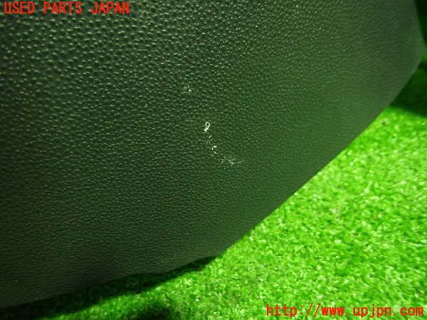 1UPJ-33847680]ボルボ・C30(MB4204S)左リアピラートリム 中古_m0002.jpg