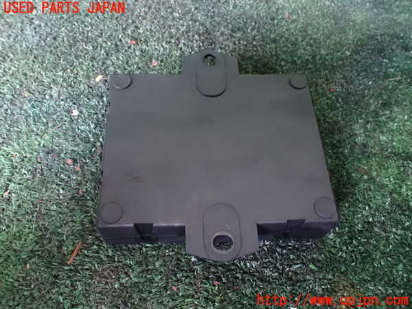 1UPJ-33856150]マセラティ・クアトロポルテ(MQP30A)コンピューター5 中古 670037049_m0003.jpg