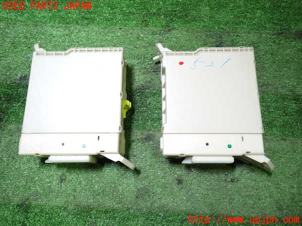 1UPJ-33866741]アルファード(ANH20W)ヒューズボックス1 中古_m0002.jpg