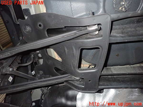 1UPJ-33875295]ジープ・レネゲード(BV13PM)リアメンバー 中古_m0003.jpg