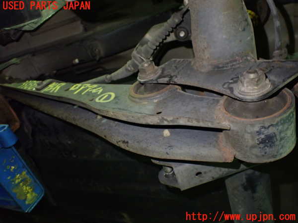 1UPJ-33885226]スイフトスポーツ(HT81S)左リアロアアーム1 中古_m0003.jpg