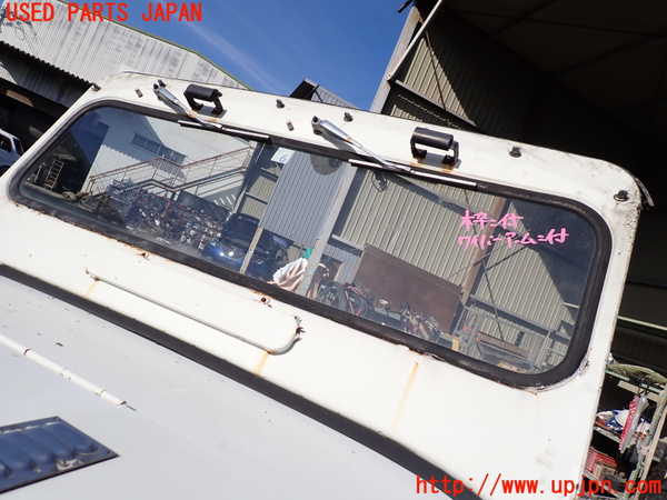 1UPJ-33891195]三菱ジープ(J54)フロントガラス 中古_m0002.jpg