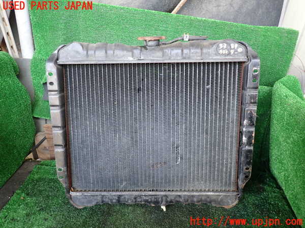 1UPJ-33892321]三菱ジープ(J54)ラジエーター1 中古_m0001.jpg