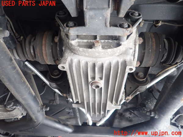 5UPJ-33904355]マセラティ・3200GT(338)リアデフ  【左ハンドル】 中古_m0001.jpg