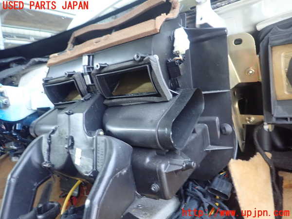 1UPJ-33906081]マセラティ・3200GT(338)エバポレーター1  【左ハンドル】 中古_m0002.jpg