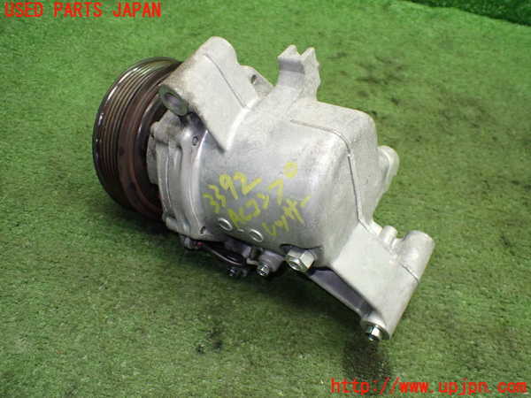 5UPJ-33926025]ロードスター(ND5RC)エアコンコンプレッサー 中古_m0002.jpg