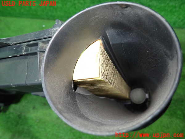 1UPJ-33932560]ベンツ CLS350 C219(219356C)エアクリーナーボックス 中古_m0003.jpg