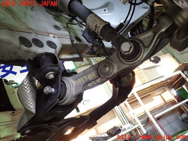 1UPJ-33935177]ベンツ CLS350 C219(219356C)右フロントロアアーム2 中古_m0001.jpg