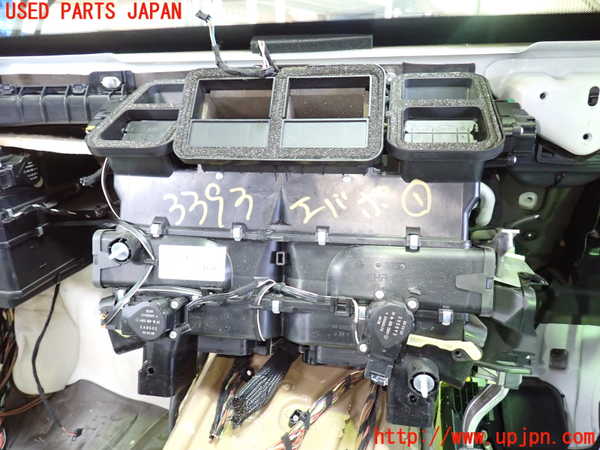 1UPJ-33936081]ベンツ CLS350 C219(219356C)エバポレーター1 中古_m0002.jpg