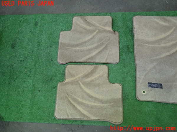 1UPJ-33937800]ベンツ CLS350 C219(219356C)フロアマット 中古_m0003.jpg