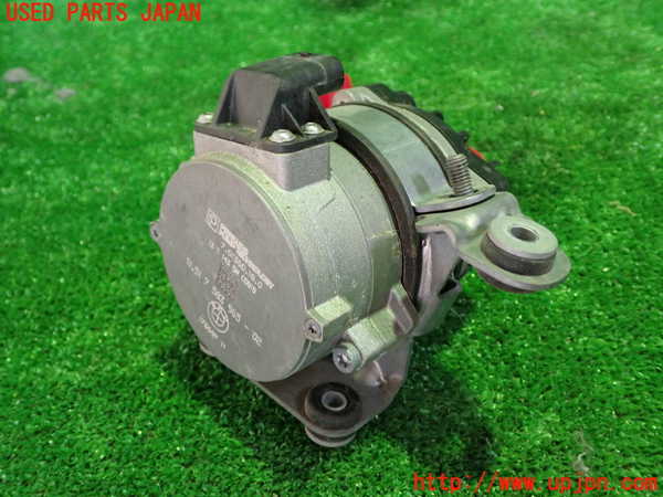 1UPJ-33942110]BMW アクティブハイブリッド3(AH3) F30(3F30)ウォーターポンプ 中古_m0001.jpg