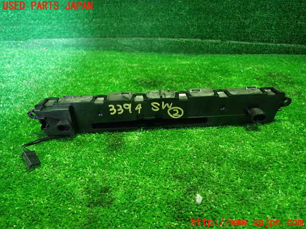 1UPJ-33946307]BMW アクティブハイブリッド3(AH3) F30(3F30)スイッチ2(オーディオ　チャンネル) 中古_m0002.jpg