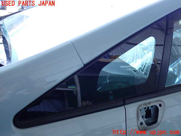 2UPJ-33951202]プリウス(ZVW30)左フロント三角窓ガラス 中古 AGC M2H4 43R-00034_m0001.jpg