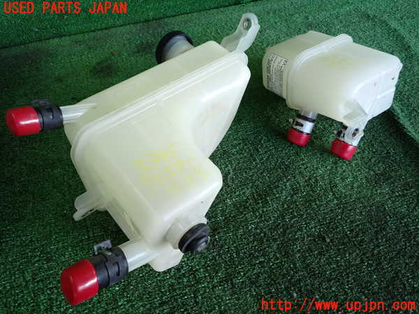 2UPJ-33952410]プリウス(ZVW30)ラジエータータンク 中古_m0002.jpg