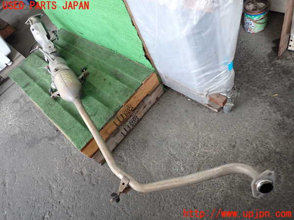 2UPJ-33952631]プリウス(ZVW30)フロントパイプ1 中古_m0001.jpg