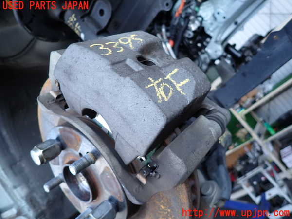 2UPJ-33954080]プリウス(ZVW30)右フロントキャリパー 中古_m0001.jpg