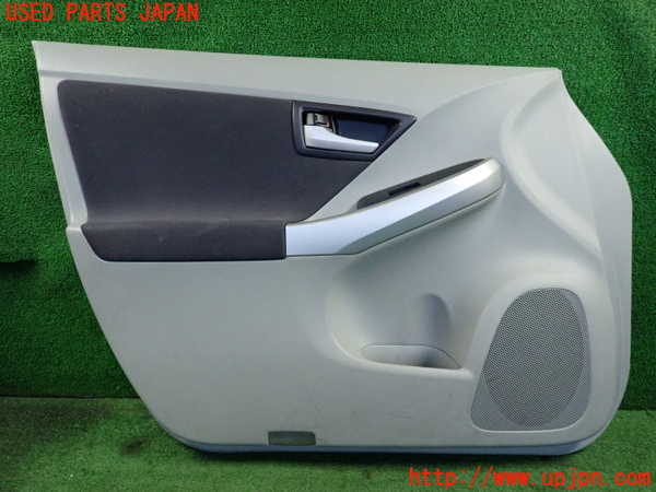 2UPJ-33951264]プリウス(ZVW30)左前ドア内張り 中古_m0001.jpg