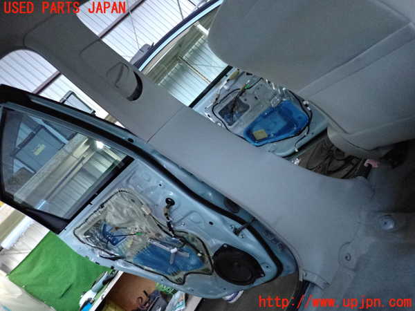 2UPJ-33957670]プリウス(ZVW30)左センターピラートリム 中古_m0001.jpg