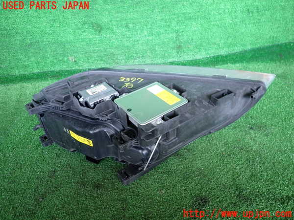 2UPJ-33971130]ボルボ・V70(BB420W)右ヘッドライト HID 中古_m0002.jpg