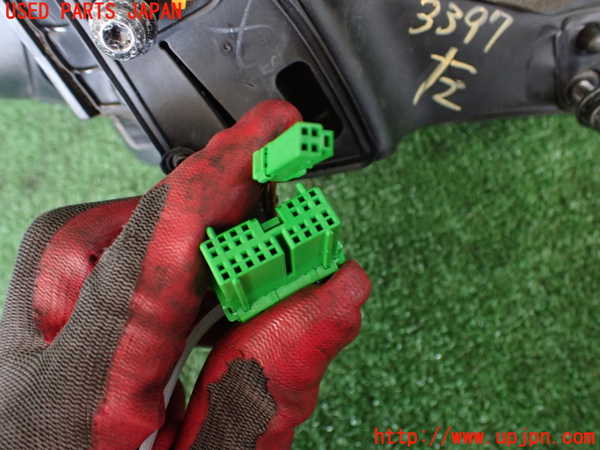 2UPJ-33971212]ボルボ・V70(BB420W)左ドアミラー 中古_m0004.jpg