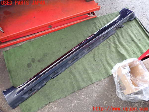 2UPJ-33971392]ボルボ・V70(BB420W)左サイドステップ 中古_m0001.jpg