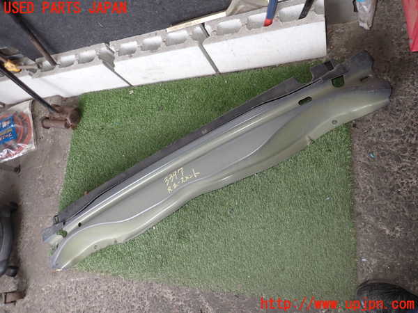 2UPJ-33971614]ボルボ・V70(BB420W)リアバンパーホースメント 中古_m0001.jpg