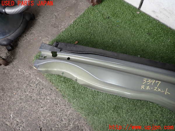 2UPJ-33971614]ボルボ・V70(BB420W)リアバンパーホースメント 中古_m0002.jpg