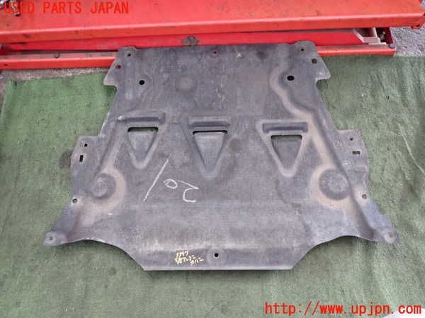 2UPJ-33972170]ボルボ・V70(BB420W)エンジンアンダーカバー 中古_m0003.jpg