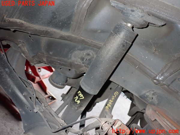 2UPJ-33975075]ボルボ・V70(BB420W)左リアショックアブソーバー 中古_m0001.jpg