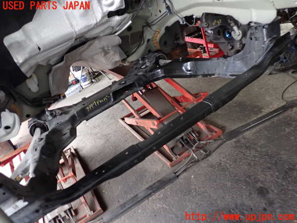 2UPJ-33975285]ボルボ・V70(BB420W)フロントメンバー 中古_m0002.jpg