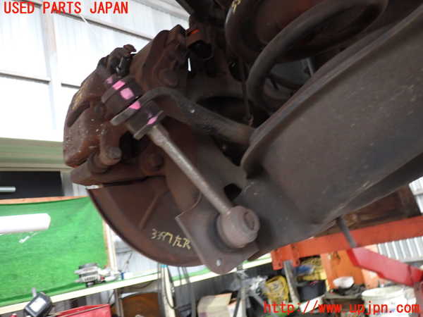 2UPJ-33975445]ボルボ・V70(BB420W)リアスタビライザー 中古_m0003.jpg