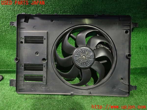 2UPJ-33976836]ボルボ・V70(BB420W)電動ファン1 中古_m0003.jpg