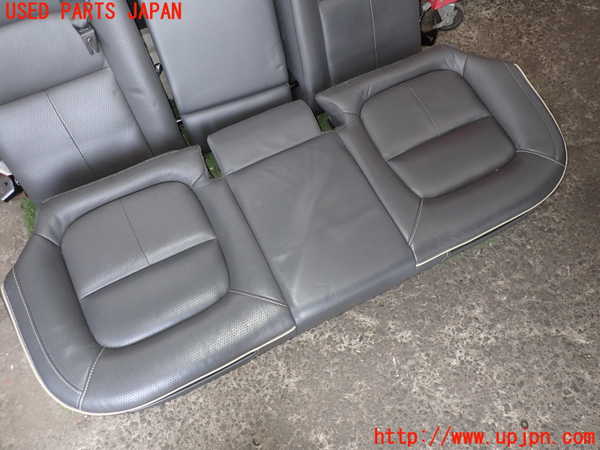 2UPJ-33977385]ボルボ・V70(BB420W)リアシート 中古_m0003.jpg
