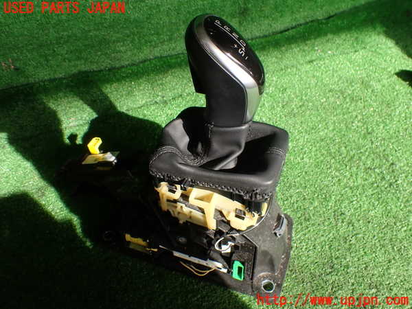 2UPJ-33977555]ボルボ・V70(BB420W)ATシフトレバー 中古_m0002.jpg