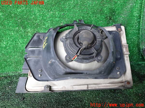 1UPJ-33991130]ビッグホーン(UBS73GW)右ヘッドライト ハロゲン 中古_m0003.jpg