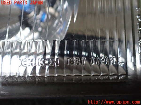 1UPJ-33991132]ビッグホーン(UBS73GW)左ヘッドライト ハロゲン 中古_m0004.jpg