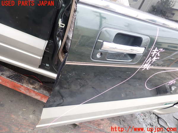 1UPJ-33991230]ビッグホーン(UBS73GW)右前ドア 中古_m0002.jpg