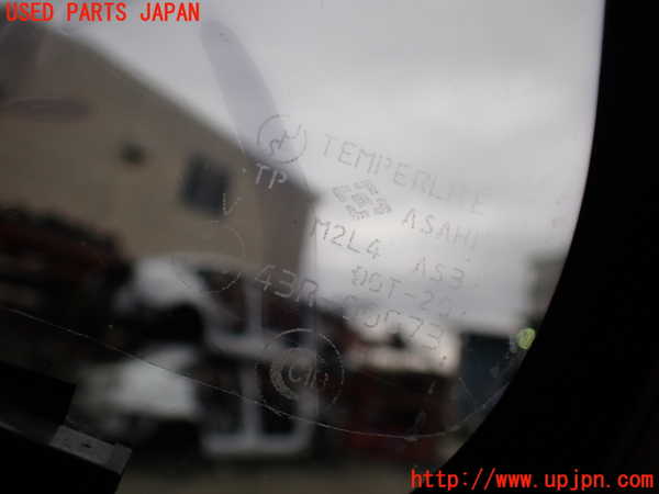 5UPJ-33991380]ビッグホーン(UBS73GW)右クォーターガラス 43R-00073 中古_m0003.jpg