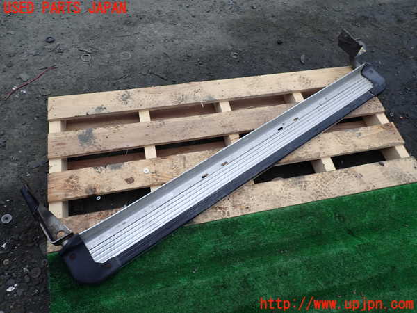 1UPJ-33991392]ビッグホーン(UBS73GW)左サイドステップ 中古_m0001.jpg
