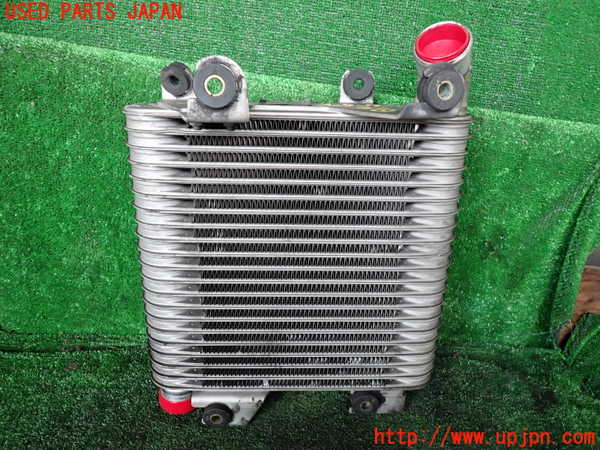 5UPJ-33992451]ビッグホーン(UBS73GW)インタークーラー1 中古_m0001.jpg