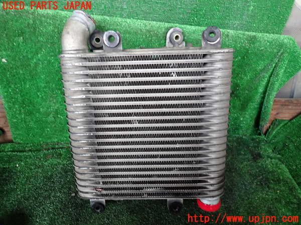 5UPJ-33992451]ビッグホーン(UBS73GW)インタークーラー1 中古_m0002.jpg