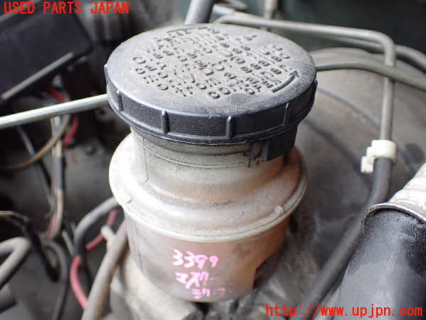 5UPJ-33994050]ビッグホーン(UBS73GW)ブレーキマスターシリンダー 中古_m0002.jpg
