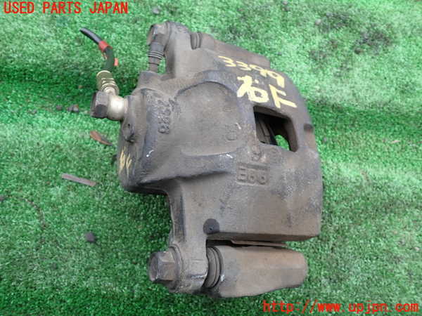 5UPJ-33994080]ビッグホーン(UBS73GW)右フロントキャリパー 中古_m0001.jpg