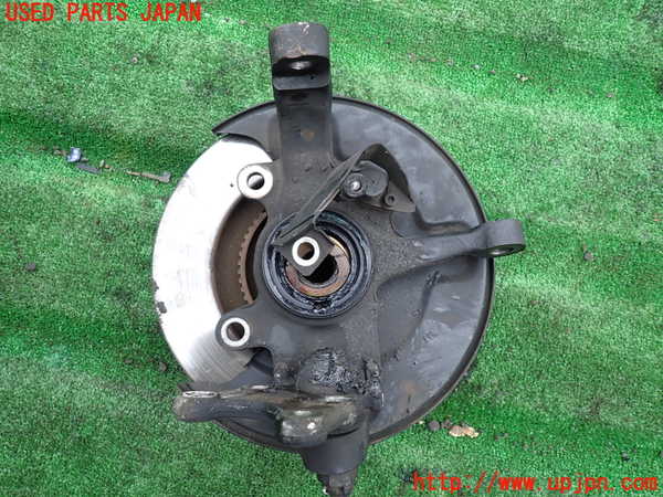 1UPJ-33994295]ビッグホーン(UBS73GW)左フロントナックルハブ 中古_m0002.jpg