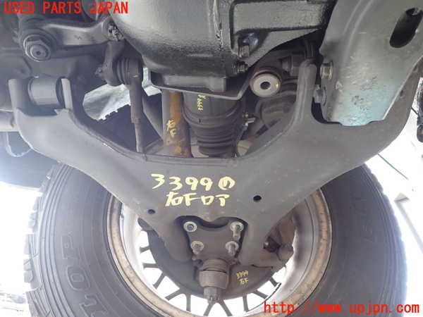 1UPJ-33995176]ビッグホーン(UBS73GW)右フロントロアアーム1 中古_m0001.jpg