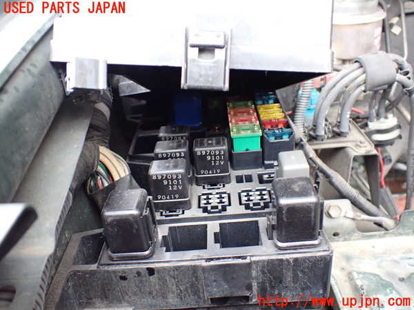 1UPJ-33996742]ビッグホーン(UBS73GW)ヒューズボックス2 中古_m0002.jpg