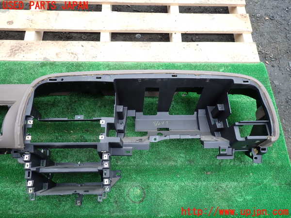 1UPJ-33997505]ビッグホーン(UBS73GW)ダッシュボード 中古_m0002.jpg